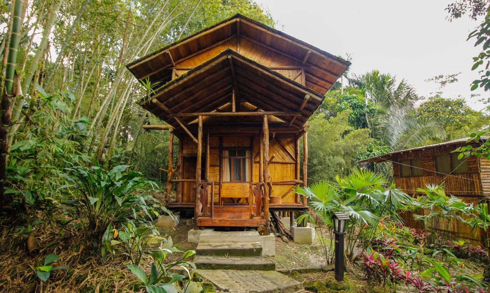 Hosteria Flor De Canela Пуйо Екстер'єр фото