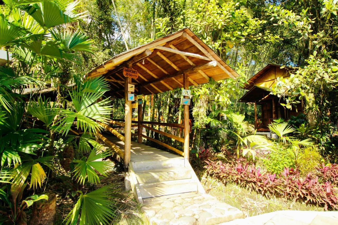 Hosteria Flor De Canela Пуйо Екстер'єр фото